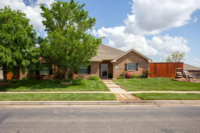 $450,000 | 3100 Bismarck Avenue, Amarillo, TX 79118