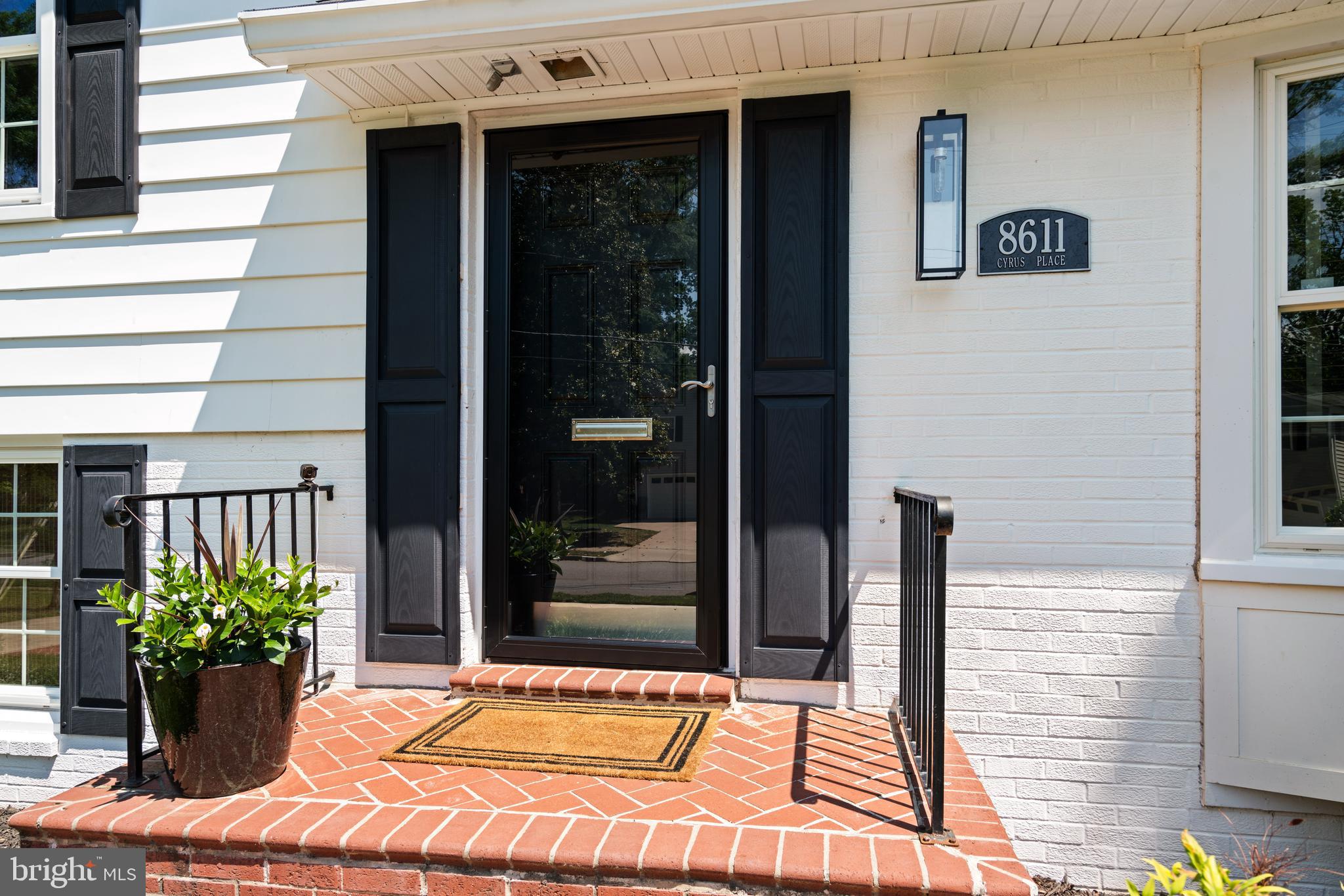 8611 Cyrus Place Alexandria, VA 22308 - Photo 2 of 49 Located in desirable Waynewood