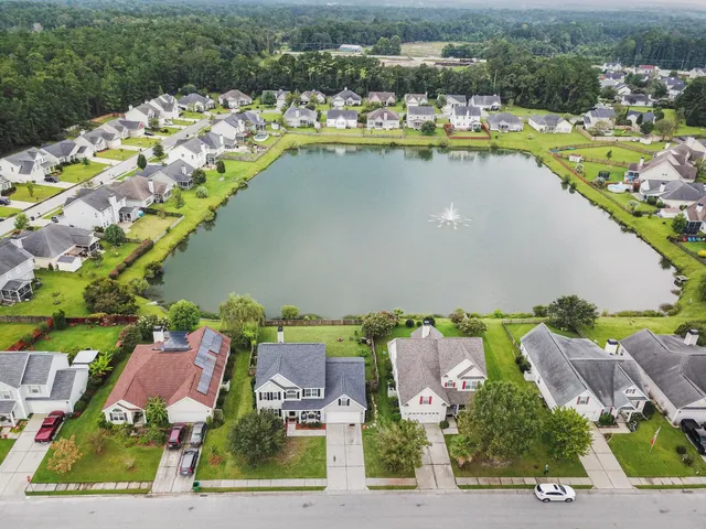 $439,999 | 170 Highwoods Plantation Avenue, Summerville, SC 29485