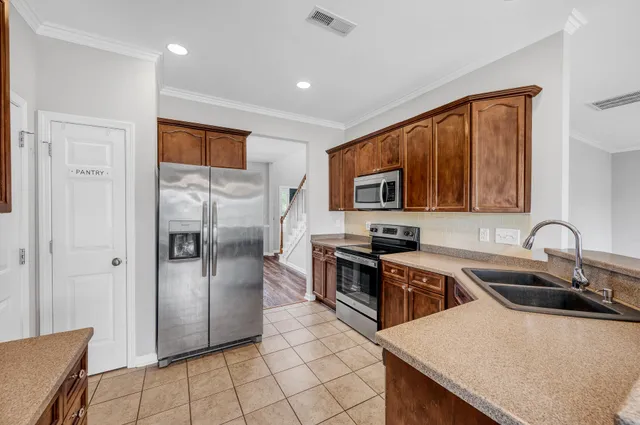 $439,999 | 170 Highwoods Plantation Avenue, Summerville, SC 29485