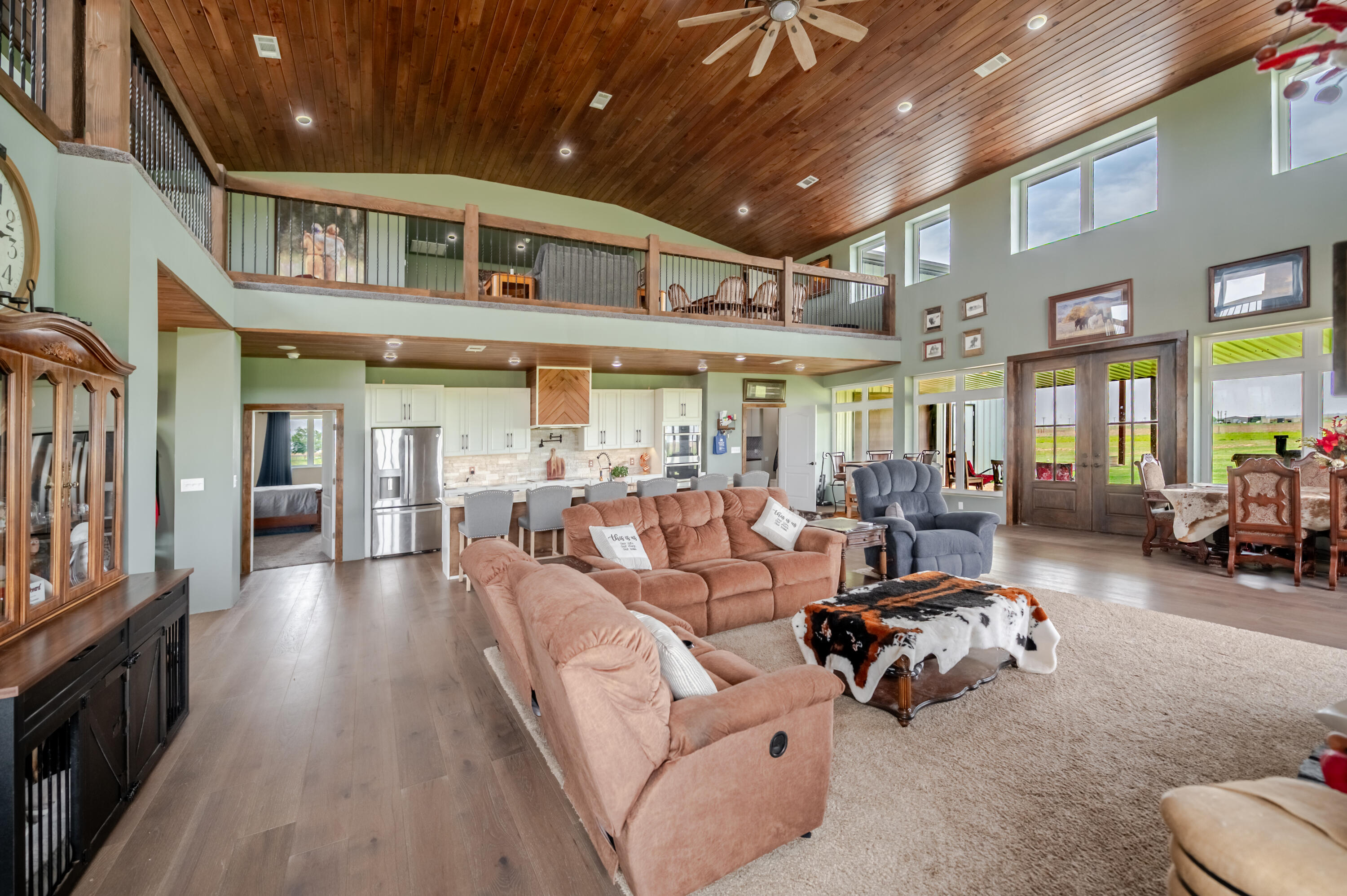 6792 Maine Road Anton, TX 79313 - Photo 75 of 77 a living room with furniture and a large window