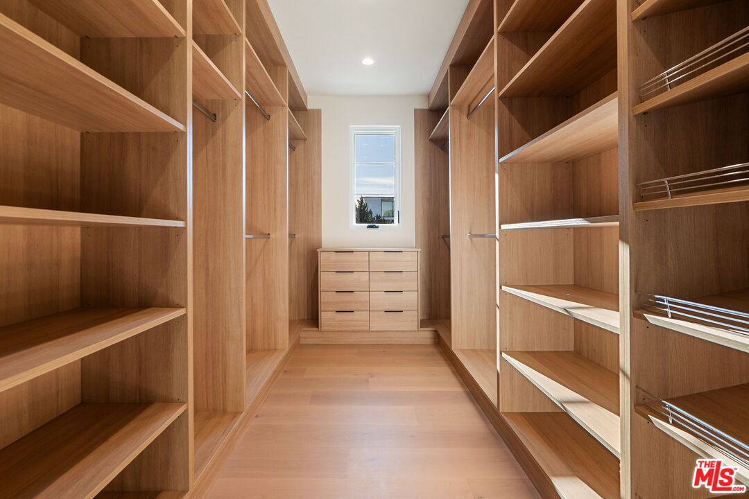 3662 Stoner Avenue Los Angeles, CA 90066 - Photo 19 of 32