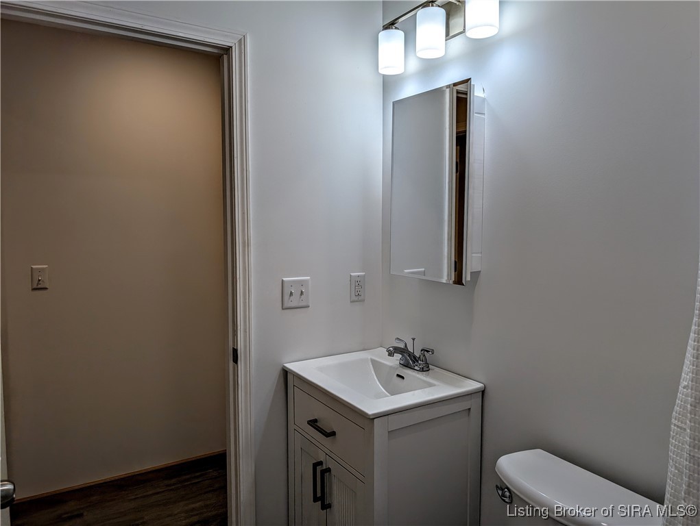 806 Smith Street Salem, IN 47167 - Photo 22 of 40