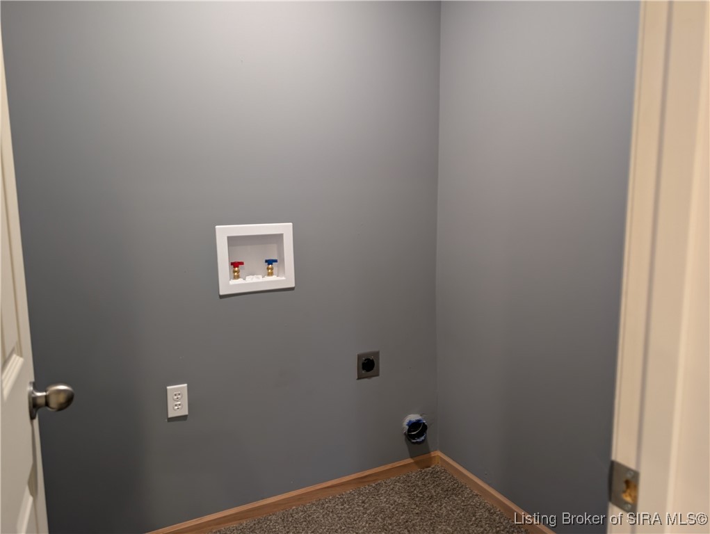 806 Smith Street Salem, IN 47167 - Photo 27 of 40 Laundry