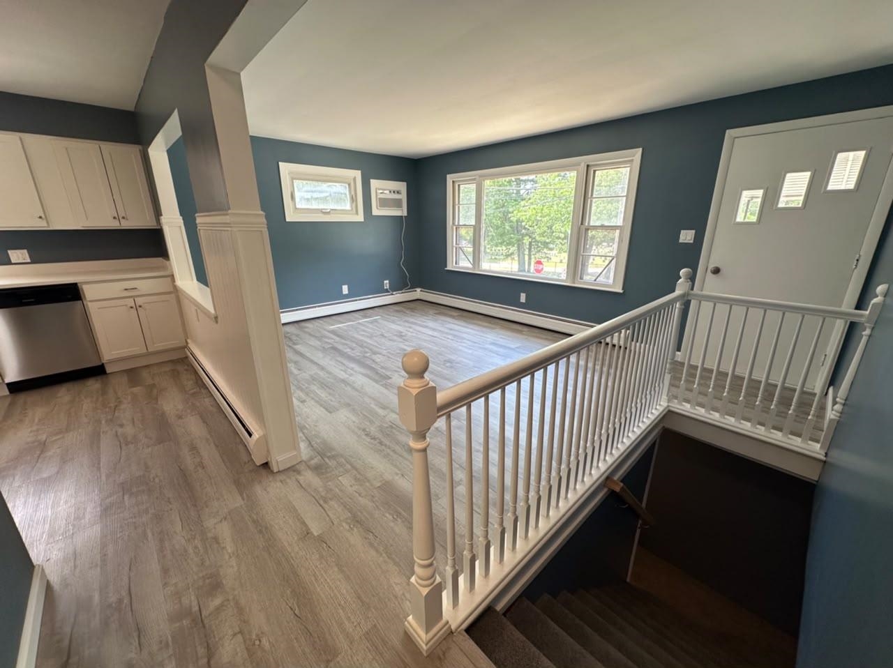 695 Calef Road Manchester, NH 03103 - Photo 18 of 34