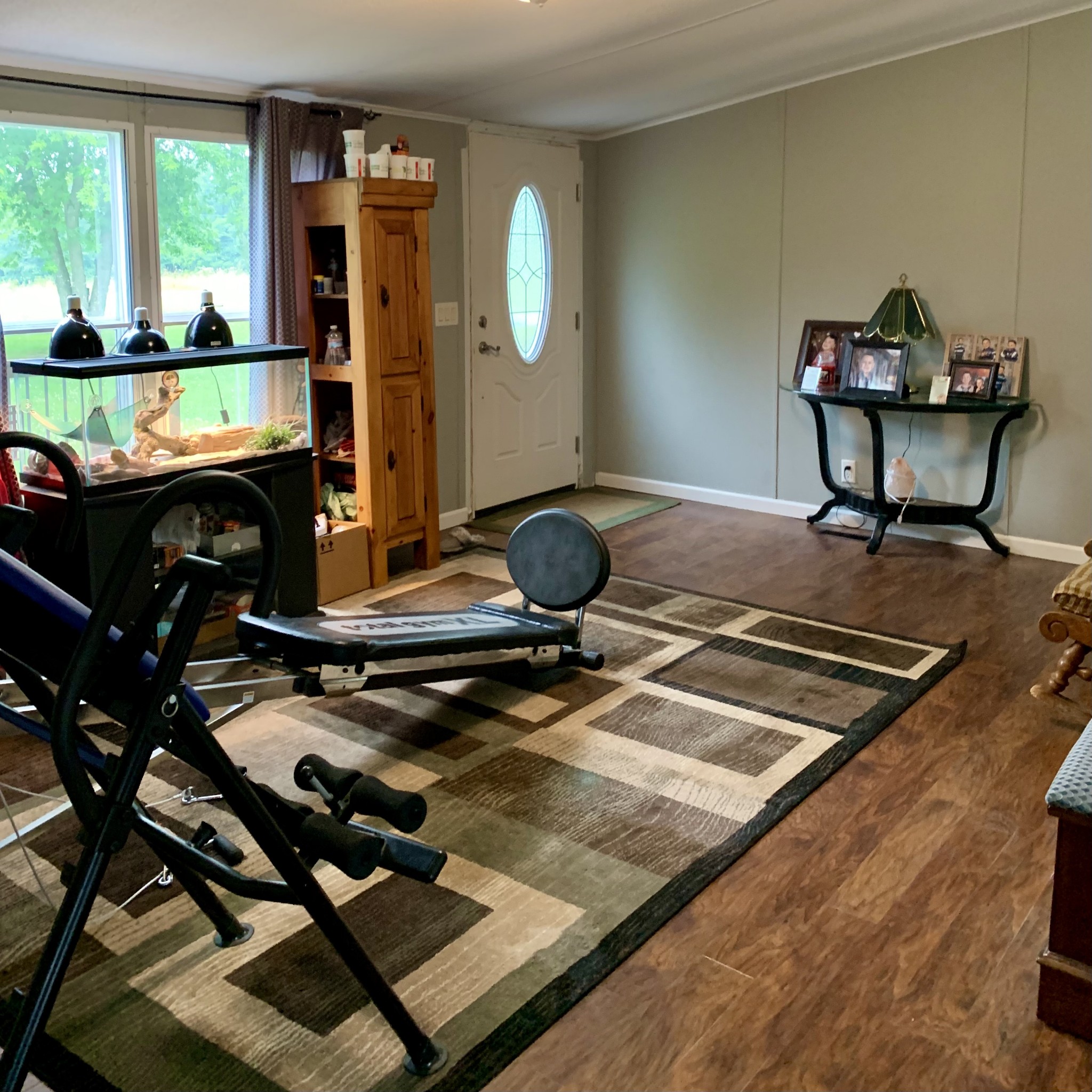 1145 Boyd Road Lafayette, TN 37083 - Photo 3 of 17 a room with musical instruments