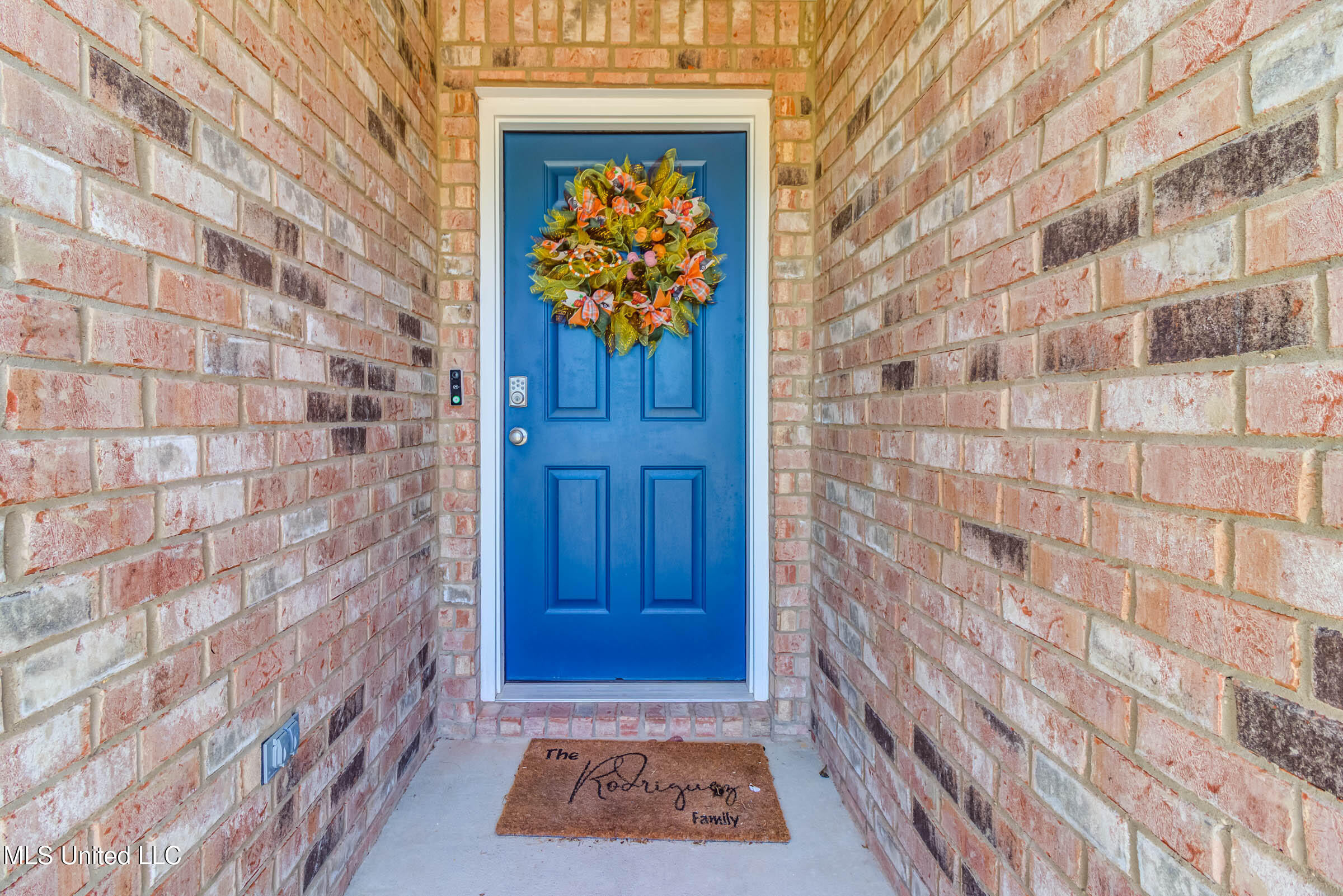 2004 Pettits Lane Long Beach, MS 39560 - Photo 5 of 41 2004 Pettis (37)