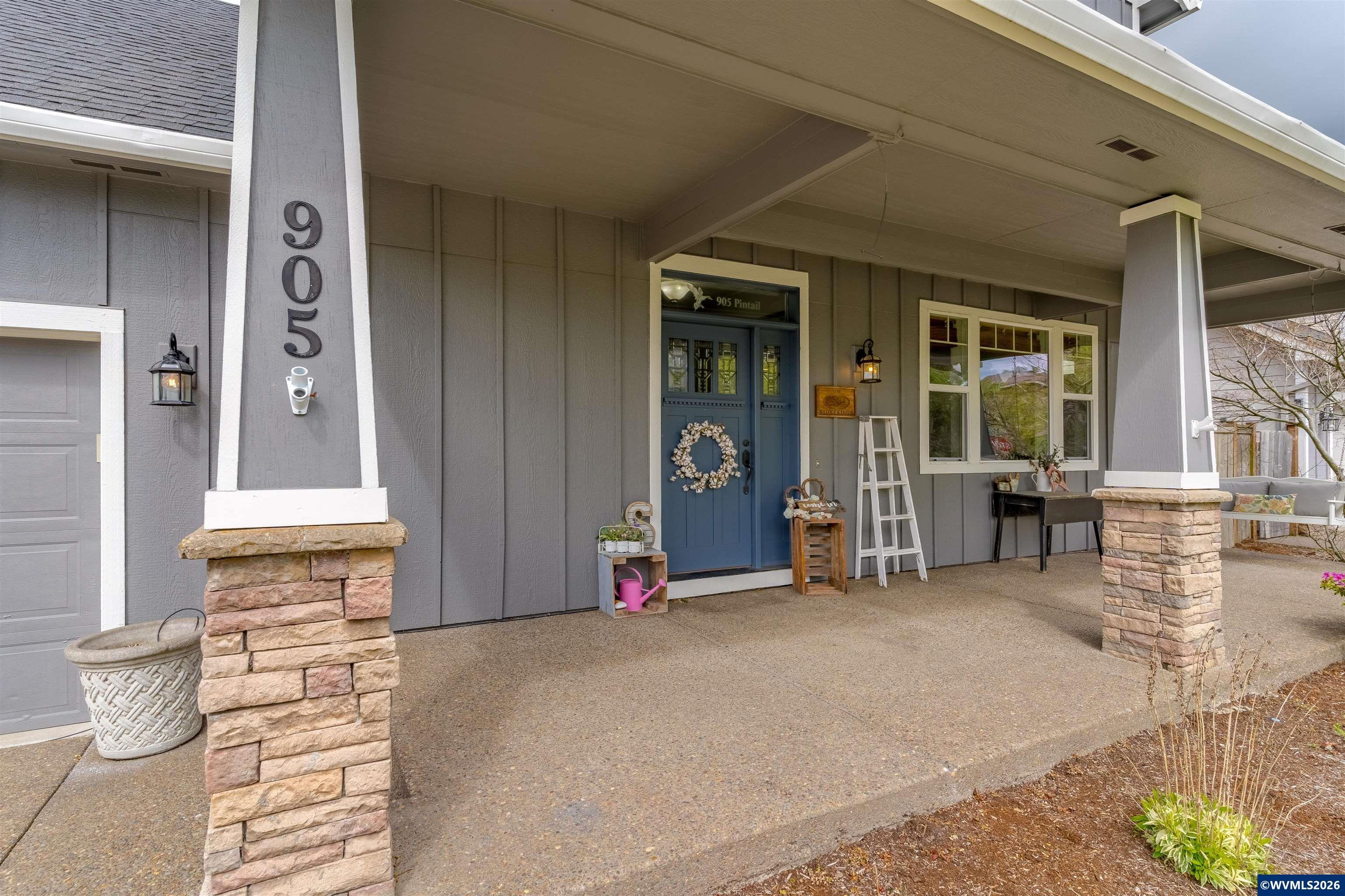 905 Pintail Street Silverton, OR 97381 - Photo 2 of 42
