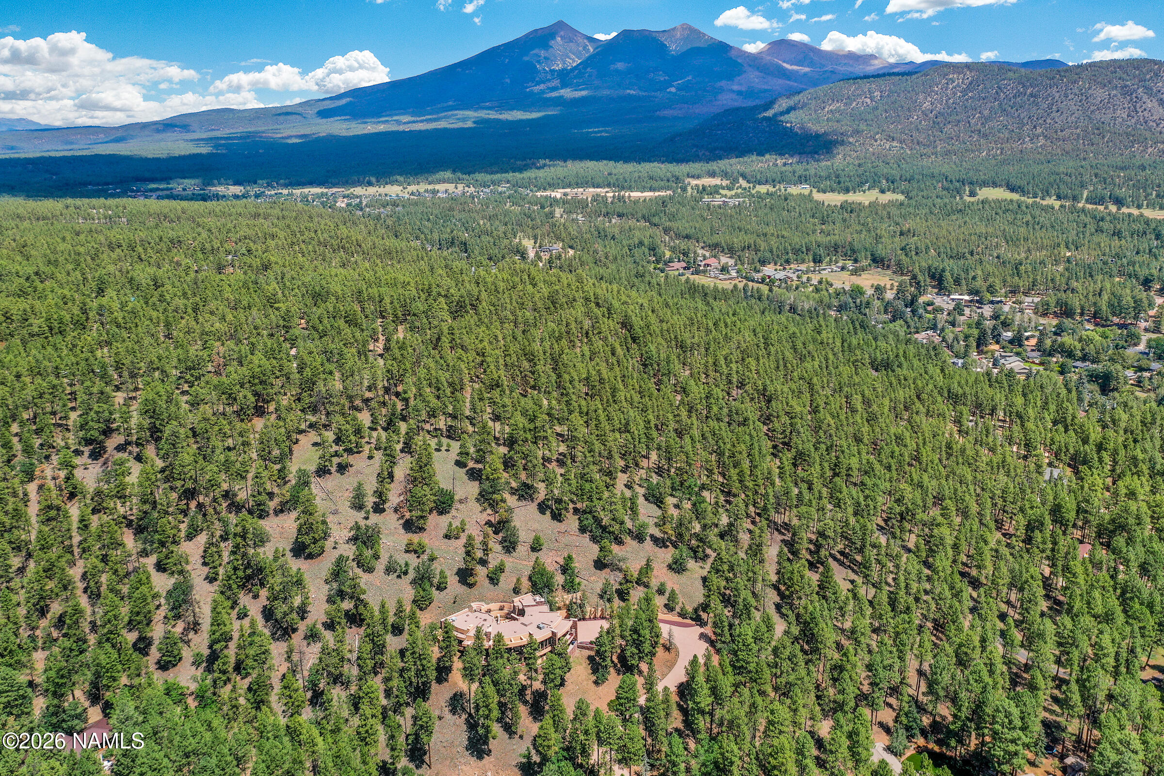 1520 Tolchaco Road Flagstaff, AZ 86001 - Photo 4 of 103 1520 W Tolchaco Rd-4
