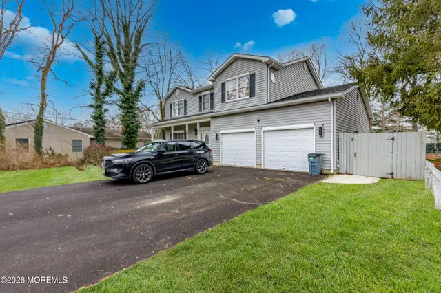 $895,000 | 2433 Huckleberry Road, Manchester Township, NJ 08759