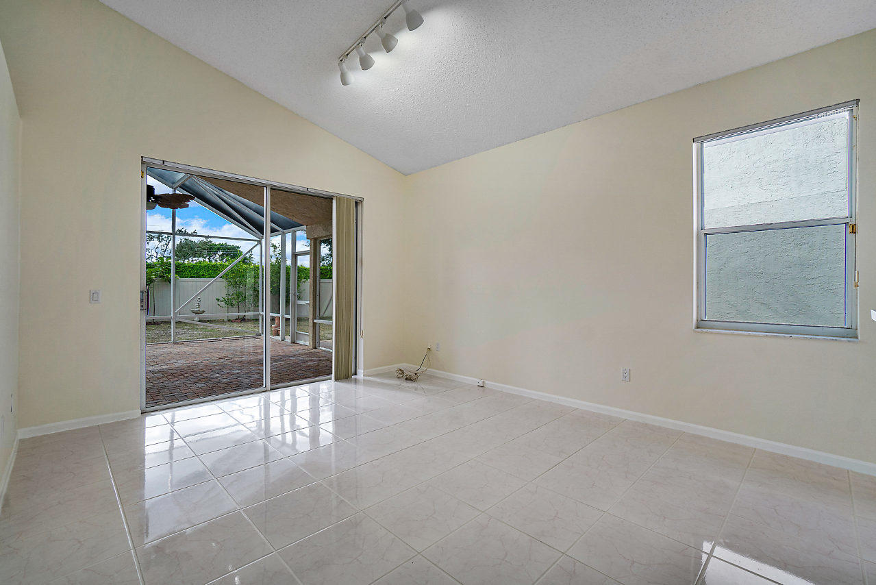 18489 Old Princeton Lane Boca Raton, FL 33498 - Photo 8 of 35 012-18489OldPrincetonLn-BocaRaton-FL-sma