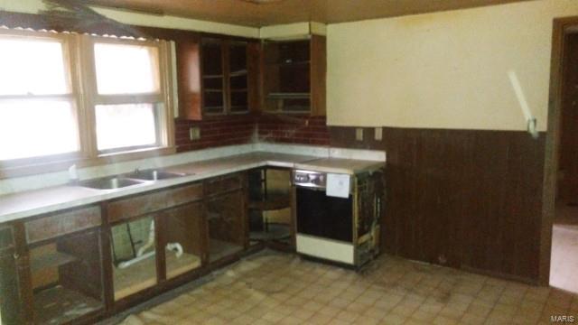 2022 Sandy Ridge Road Cahokia, IL 62206 - Photo 3 of 6