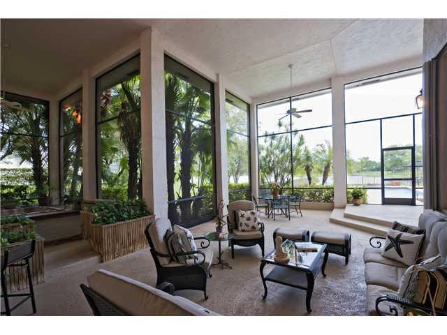 2900 Hunter Road Weston, FL 33331 - Photo 19 of 22 Patio/Deck
