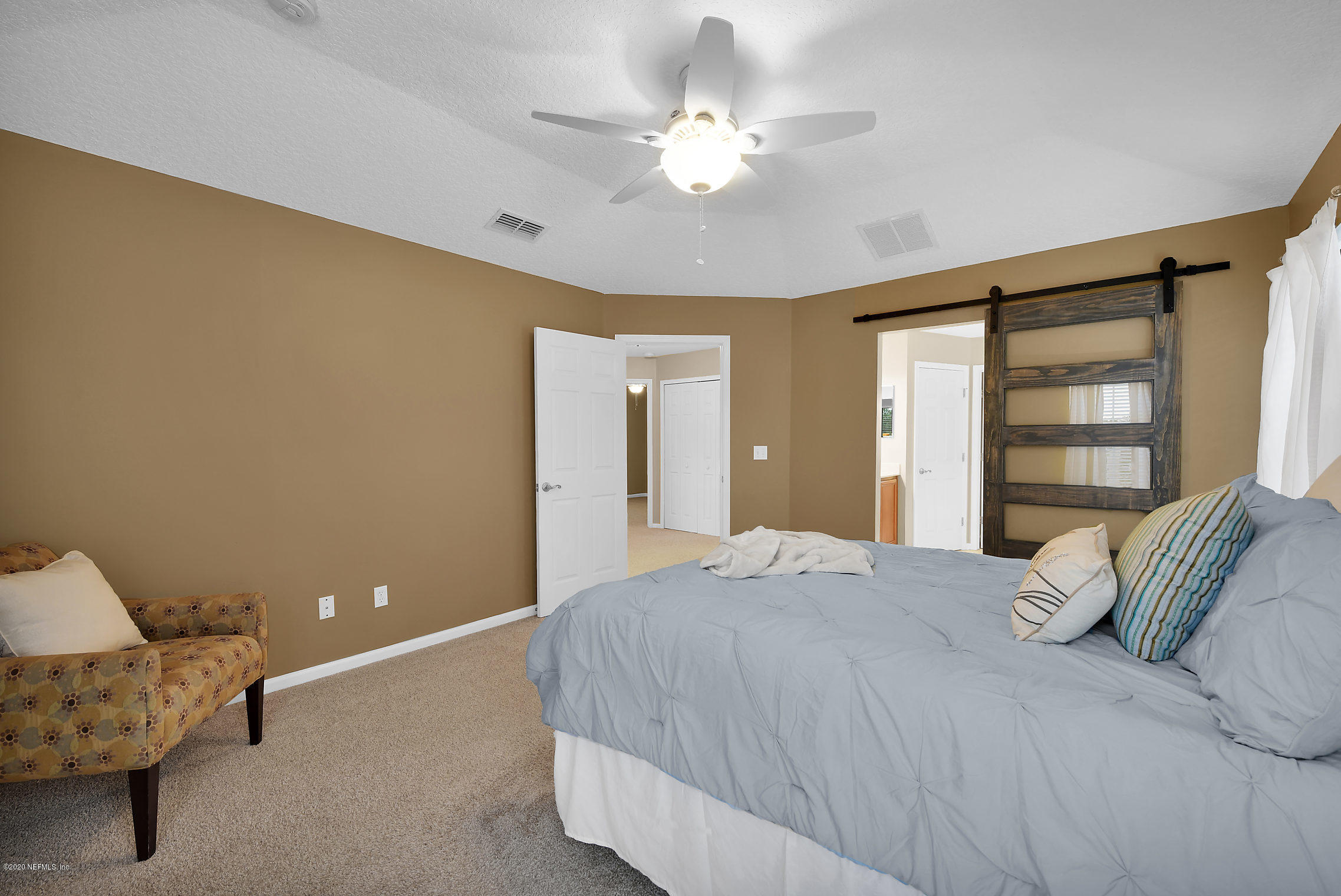 11831 Templeton Road Jacksonville, FL 32258 - Photo 20 of 44 Sliding Barn Door