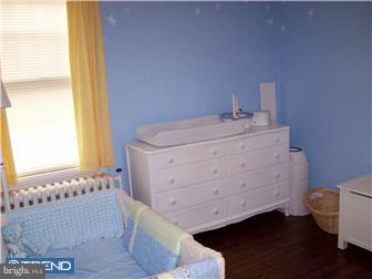 402 Walnut Street Spring City, PA 19475 - Photo 8 of 12 Gallery Image 8