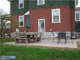 402 Walnut Street Spring City, PA 19475 - Photo 9 of 12 Gallery Image 9