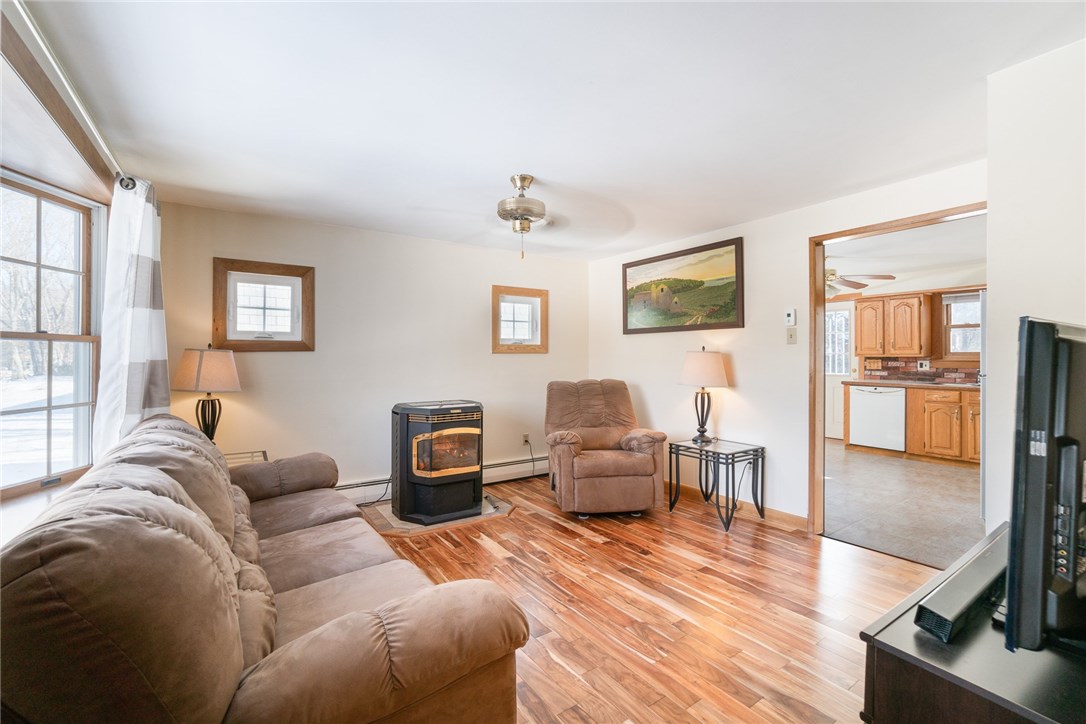 43 Harkness Road North Smithfield, RI 02896 - Photo 2 of 30 Gallery Image 2