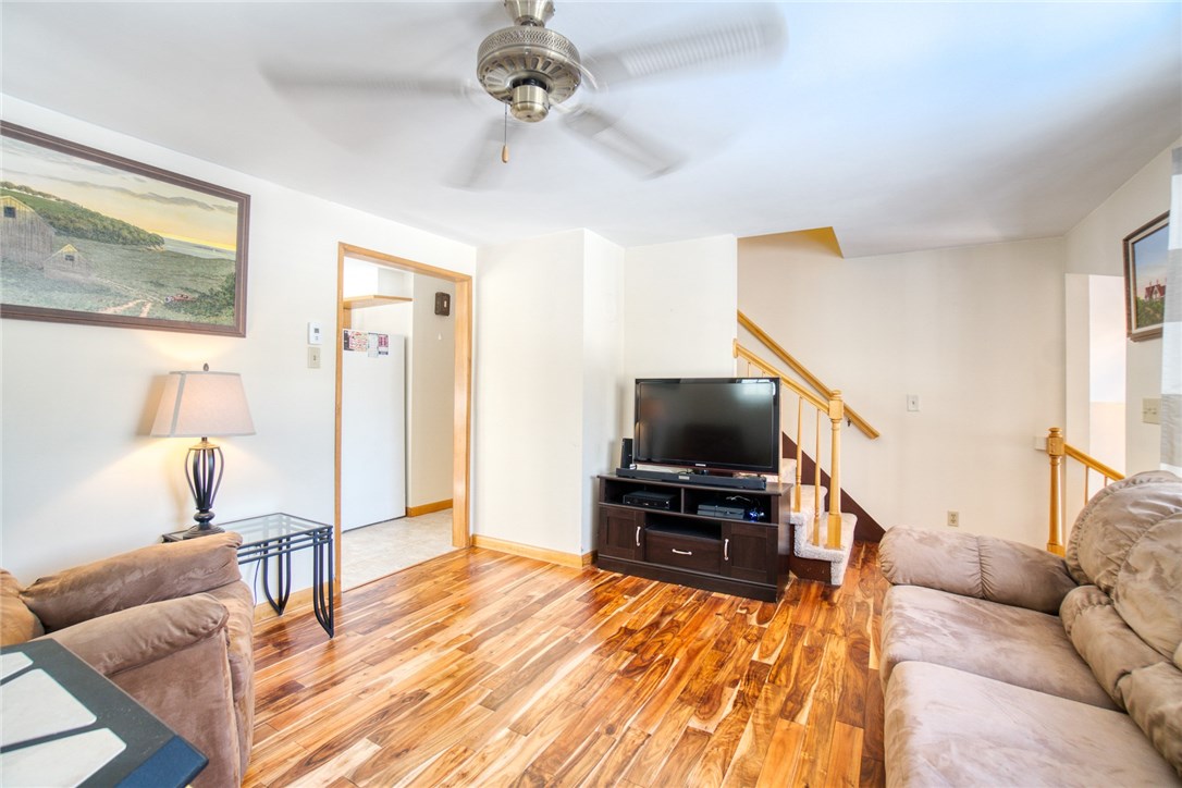 43 Harkness Road North Smithfield, RI 02896 - Photo 3 of 30 Gallery Image 3