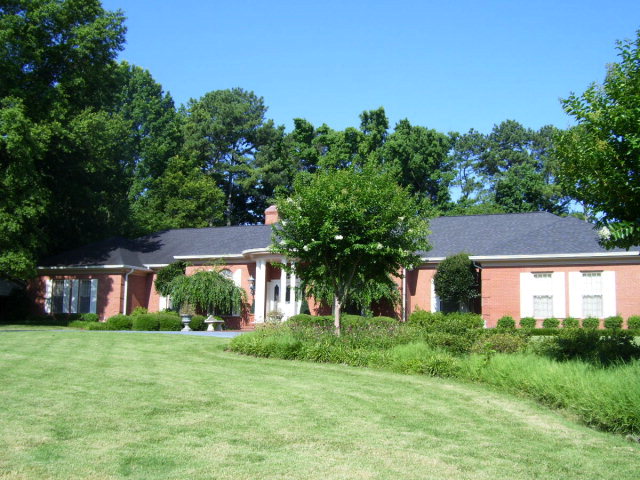 1708 Dug Gap Road Dalton, GA 30720 - Photo 1 of 1 Main View