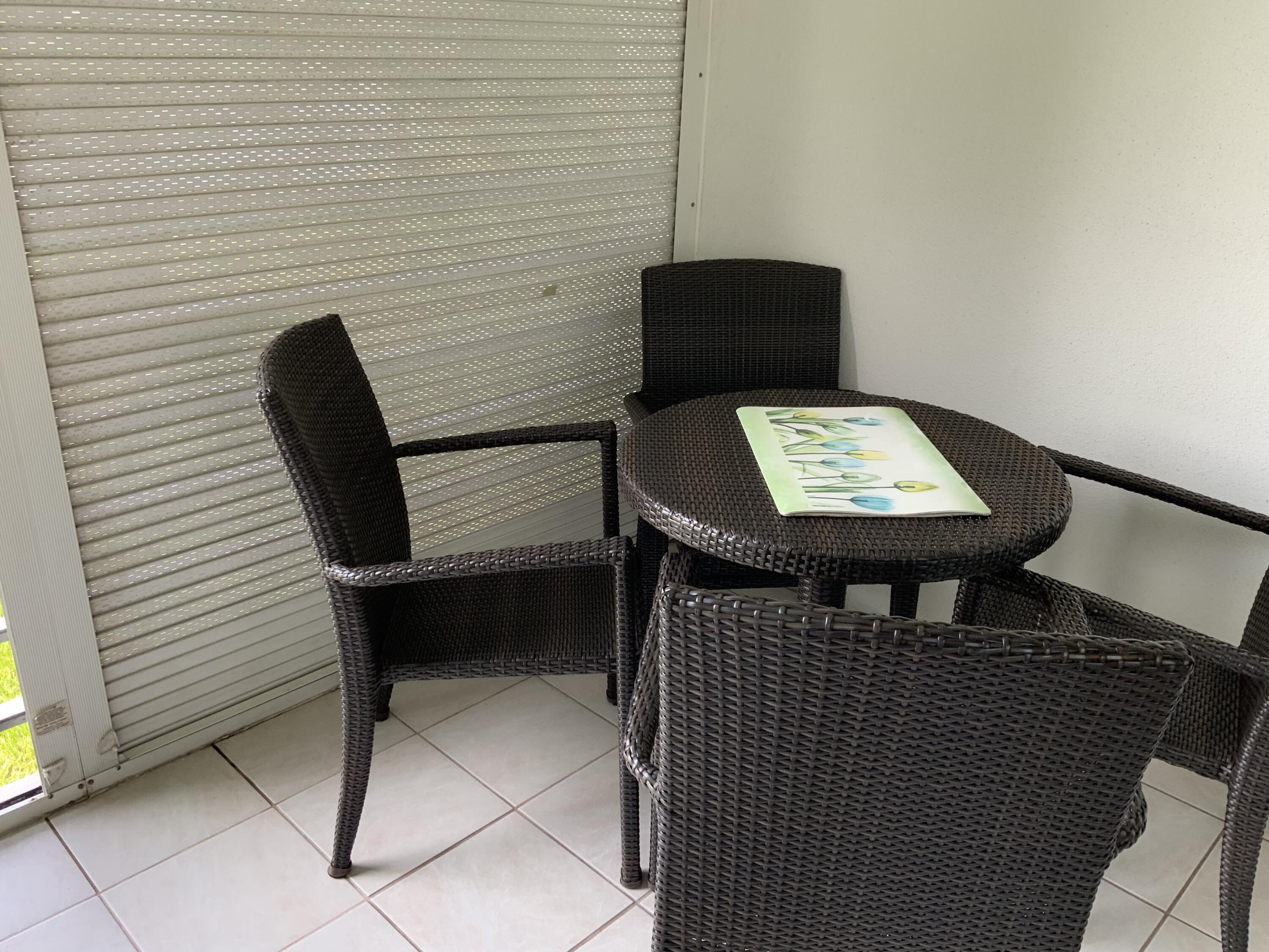 2050 Hythe A Boca Raton, FL 33434 - Photo 7 of 20 a view of workspace with furniture