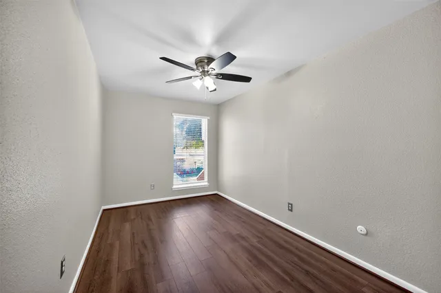 $349,900 | 6308 Meredith Drive, Bellaire, TX 77401