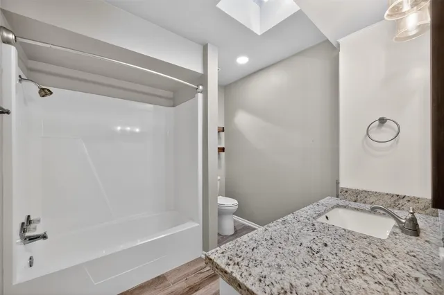 $349,900 | 6308 Meredith Drive, Bellaire, TX 77401