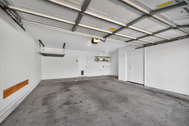 $349,900 | 6308 Meredith Drive, Bellaire, TX 77401