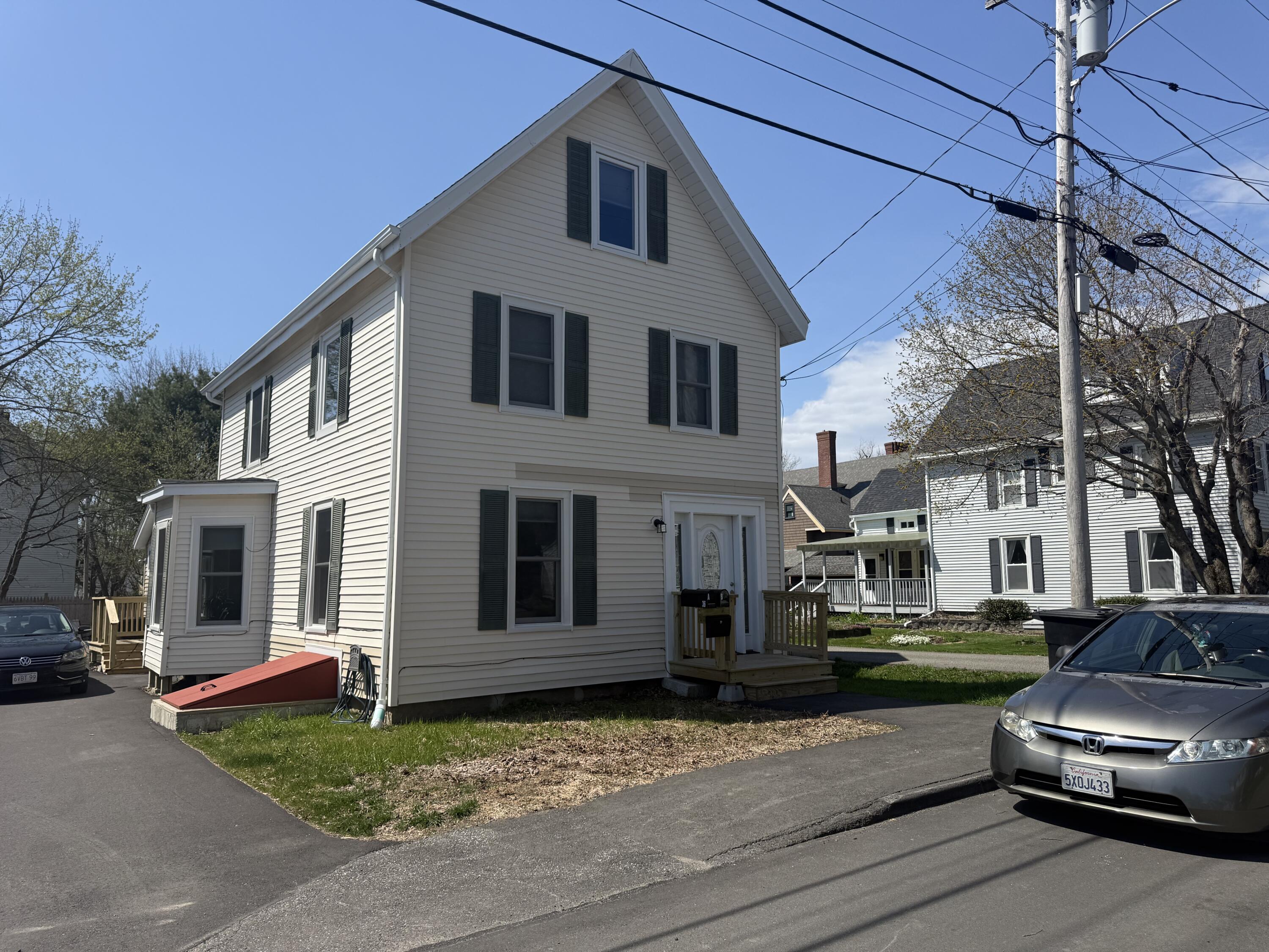 36 Grove Street Rockland, ME 04841 - Photo 3 of 22 IMG_9877