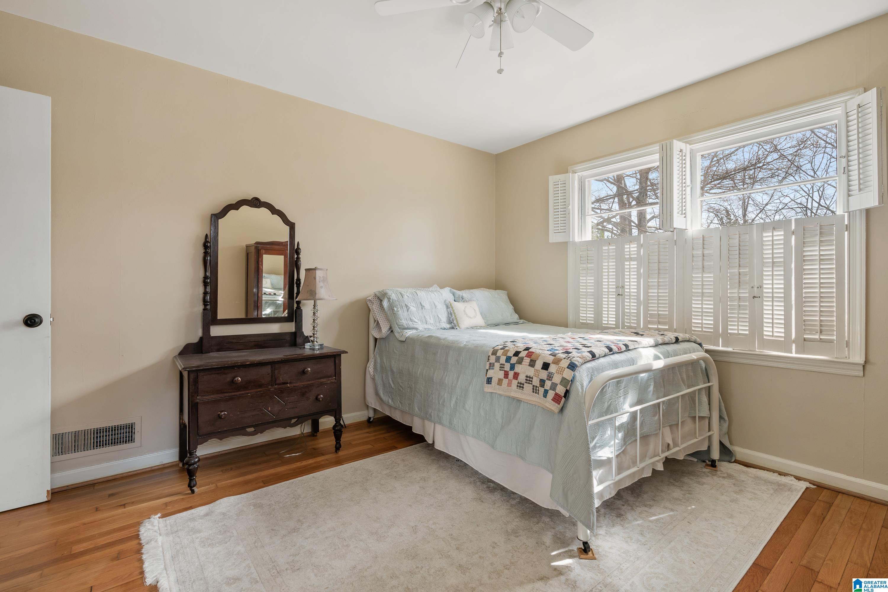 708 Warwick Road Birmingham, AL 35209 - Photo 22 of 32