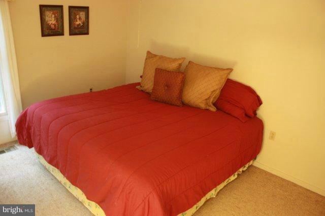12251 Angel Wing Court Reston, VA 20191 - Photo 17 of 29 Bedroom
