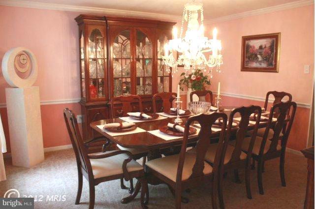 12251 Angel Wing Court Reston, VA 20191 - Photo 6 of 29 Dining Room