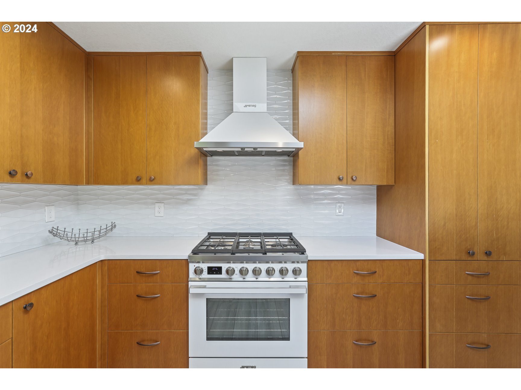 173 Northeast Bridgeton Road, Unit 18 Portland, OR 97211 - Photo 17 of 45 Gallery Image 17