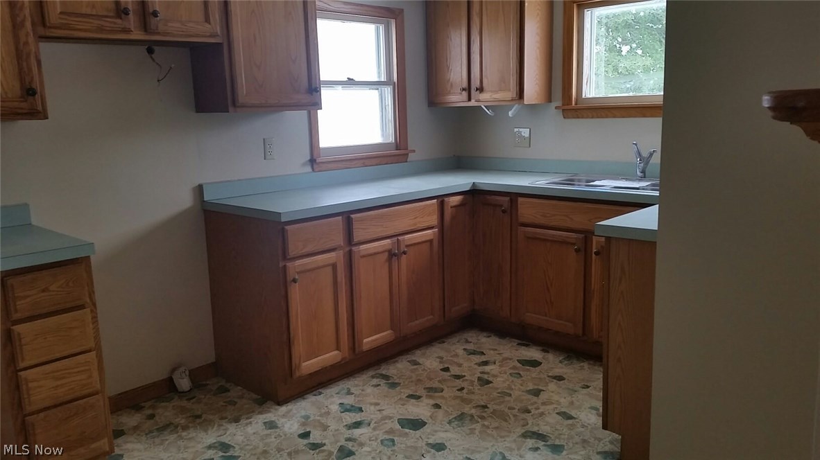 3320 Dickenson Road Ashtabula, OH 44004 - Photo 3 of 11