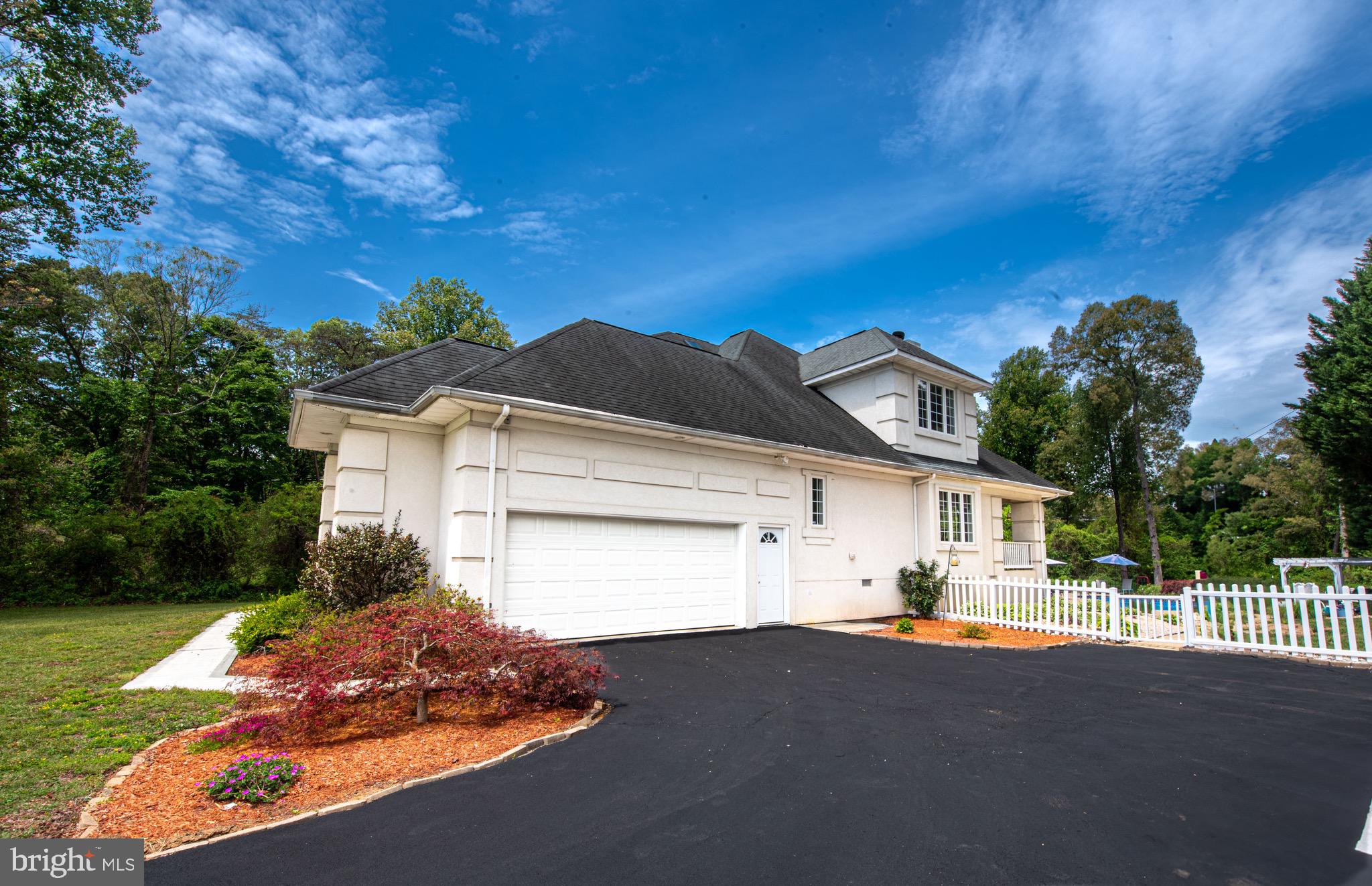 1054 Bayard Road Lothian, MD 20711 - Photo 3 of 53