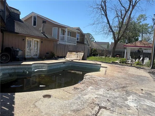 $190,000 | 5104 Highland Drive, Marrero, LA 70072