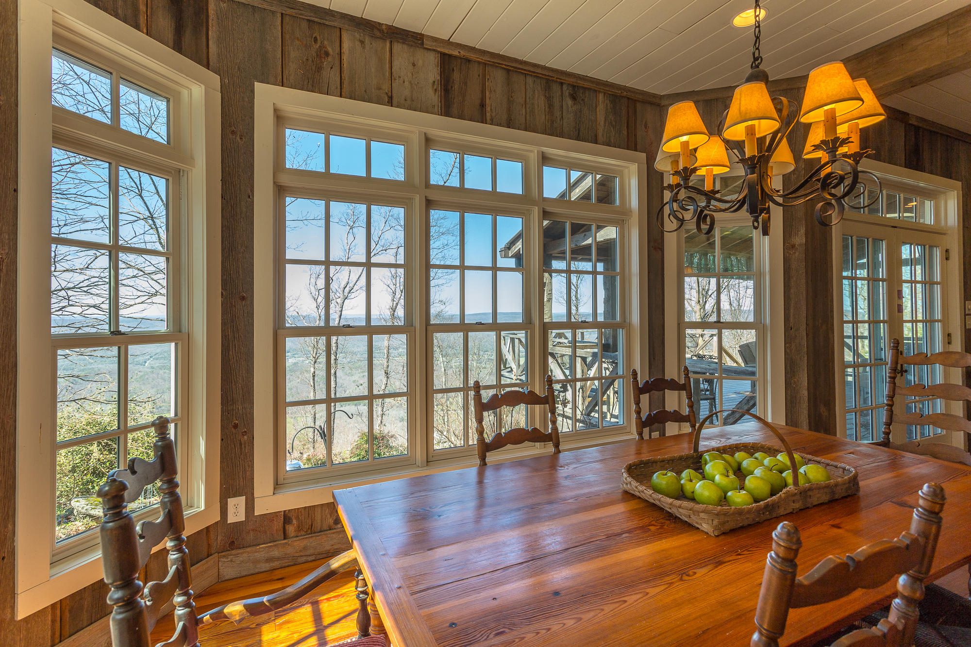 151 Brow Lake Road Lookout Mountain, GA 30750 - Photo 22 of 81 151 Brow Lake Road-33