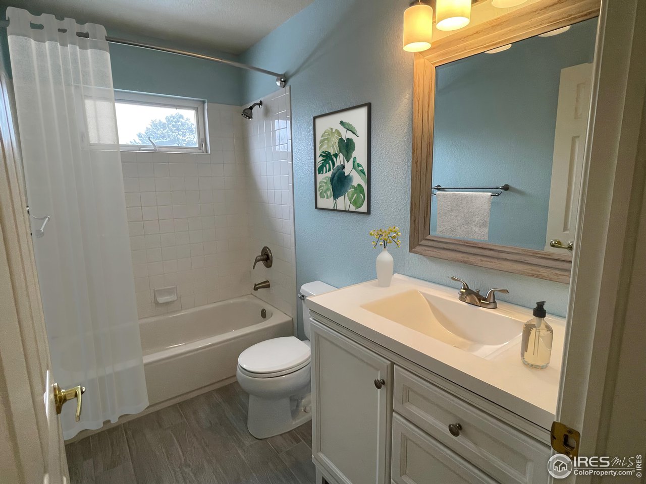 629 Rider Ridge Drive Longmont, CO 80504 - Photo 7 of 15 Hall Bath - - Virtually Staged
