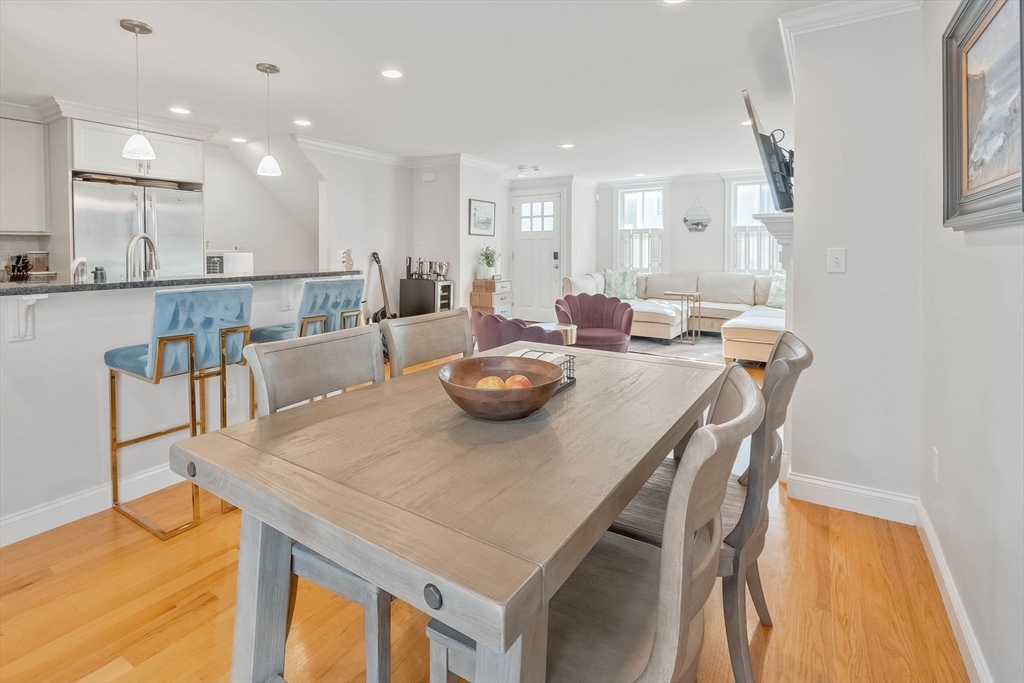 65 Green Street, Unit 1 Boston, MA 02129 - Photo 6 of 25