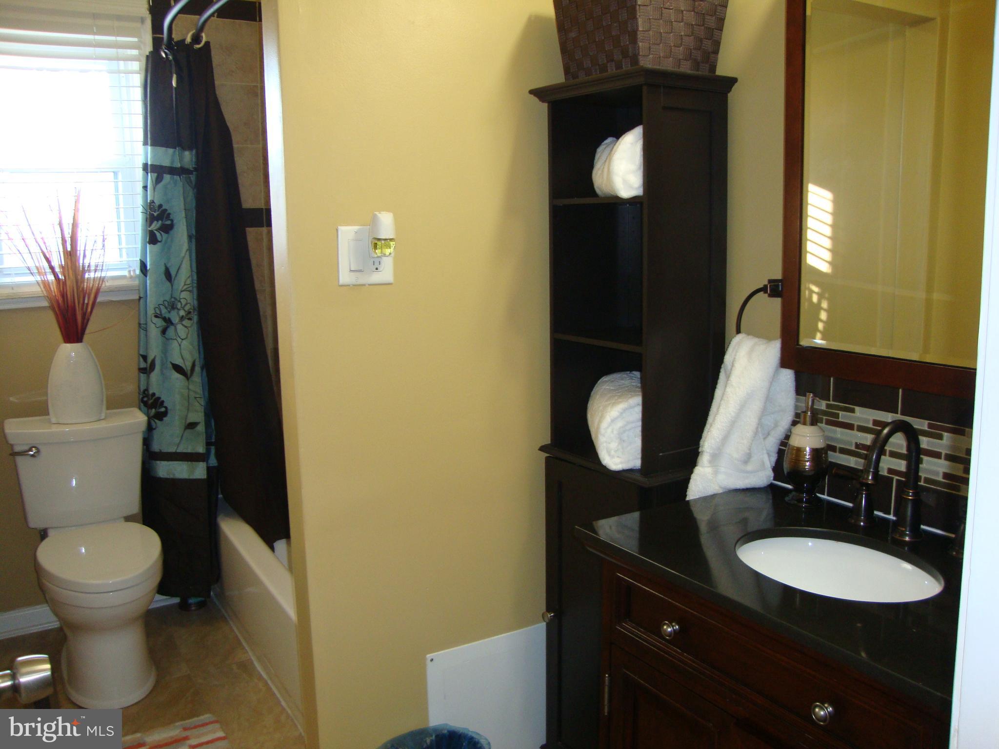 328 Laburnum Road Edgewood, MD 21040 - Photo 20 of 41 Check out this lovely main bath