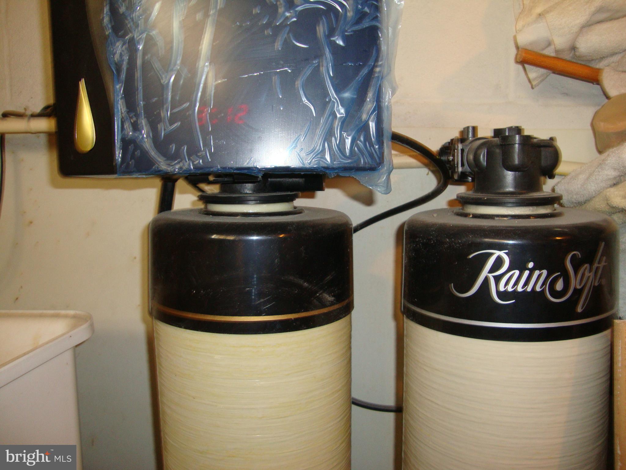 328 Laburnum Road Edgewood, MD 21040 - Photo 30 of 41 Saltwater Filtration System