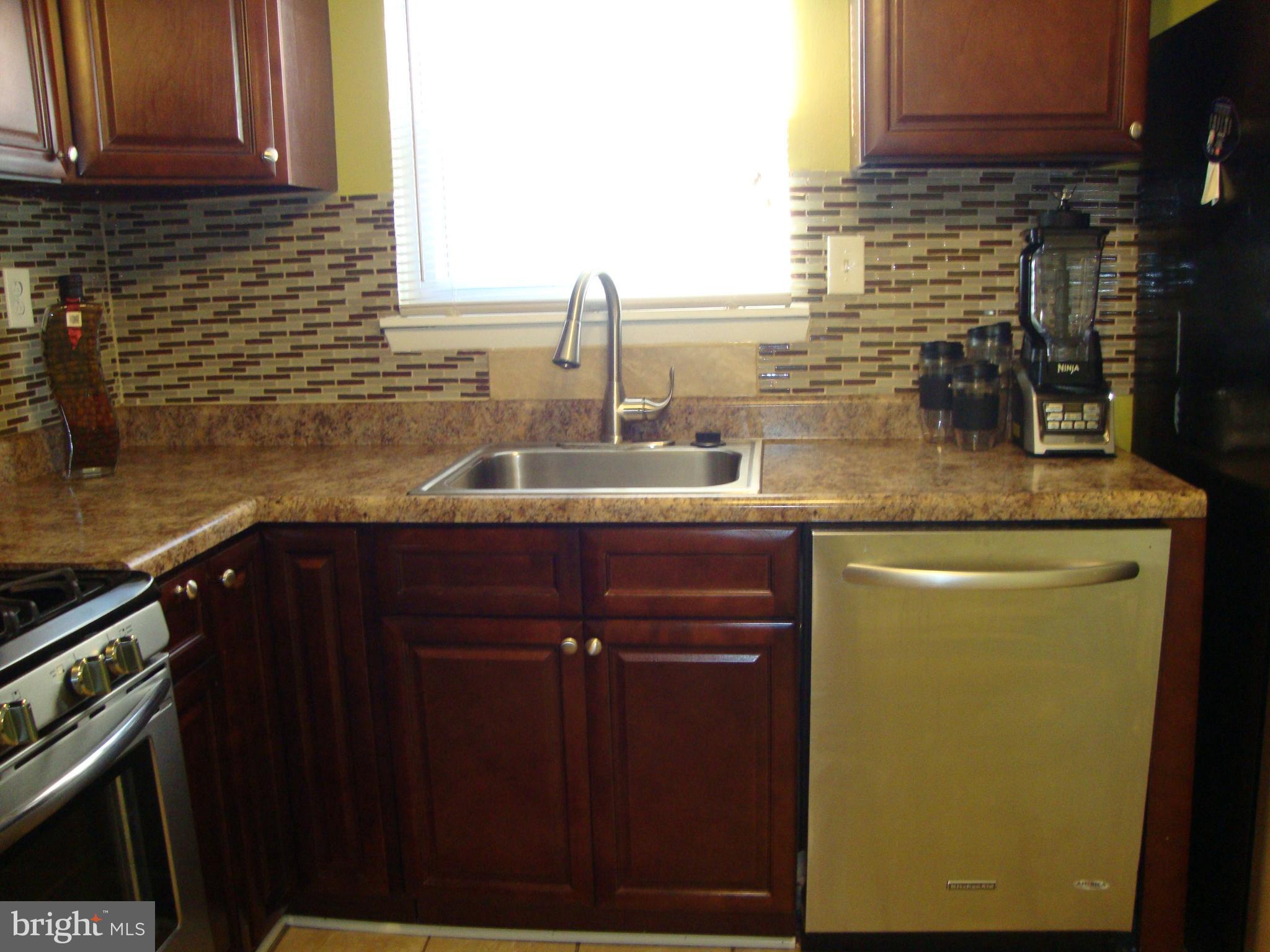 328 Laburnum Road Edgewood, MD 21040 - Photo 8 of 41 Kitchen Aid Dishwasher very quiet