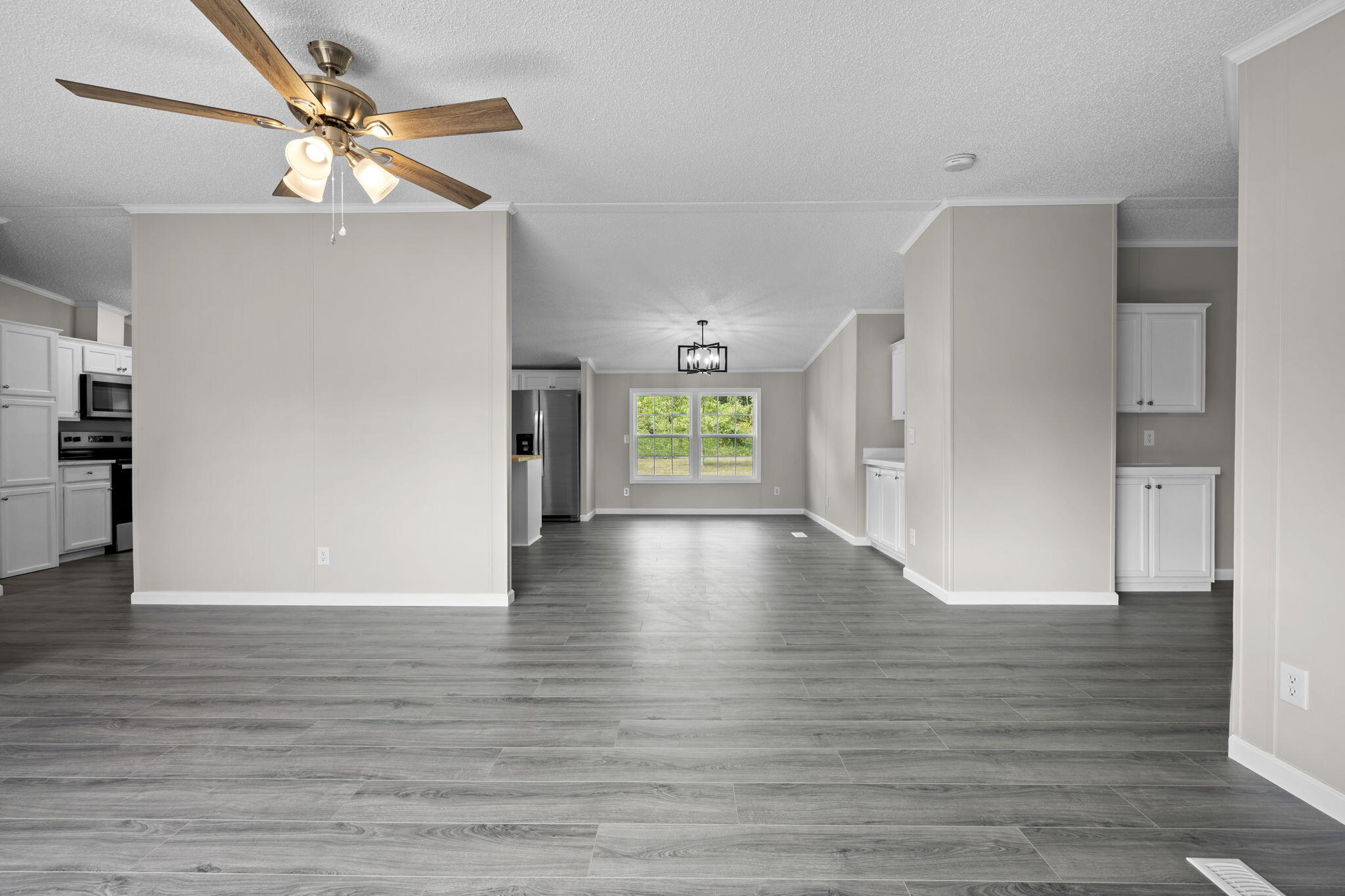 258 Rodeo Drive Eutawville, SC 29048 - Photo 18 of 57 17-web-or-mls-DSC_4033