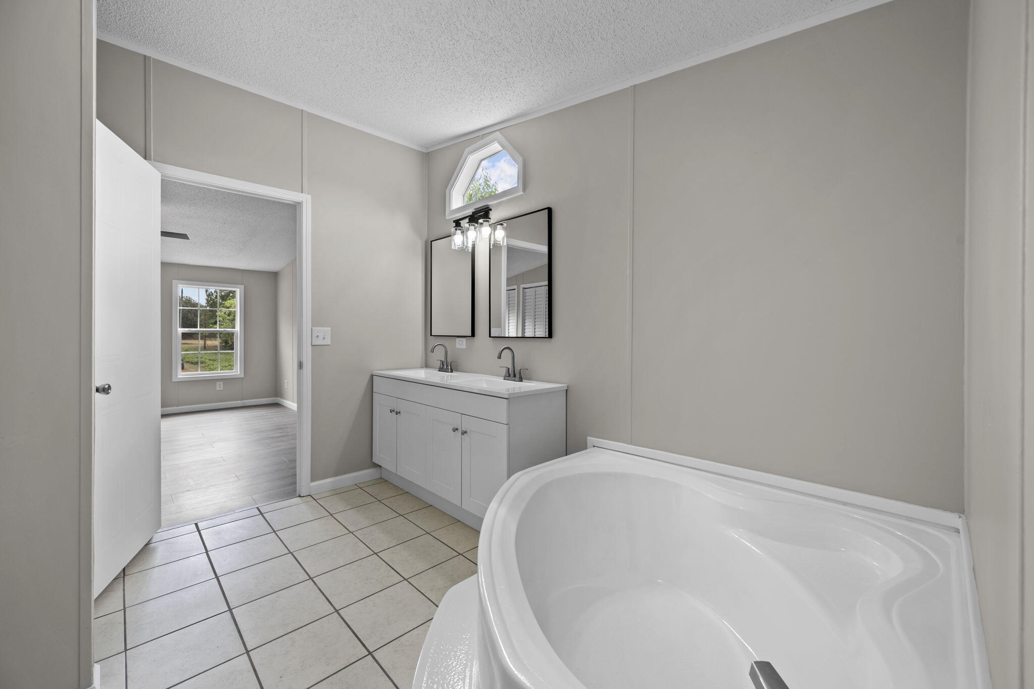 258 Rodeo Drive Eutawville, SC 29048 - Photo 23 of 57 23-web-or-mls-DSC_4058