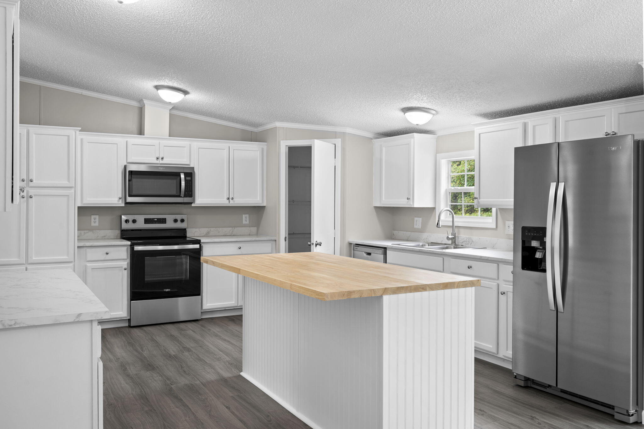 258 Rodeo Drive Eutawville, SC 29048 - Photo 29 of 57 29-web-or-mls-DSC_4094