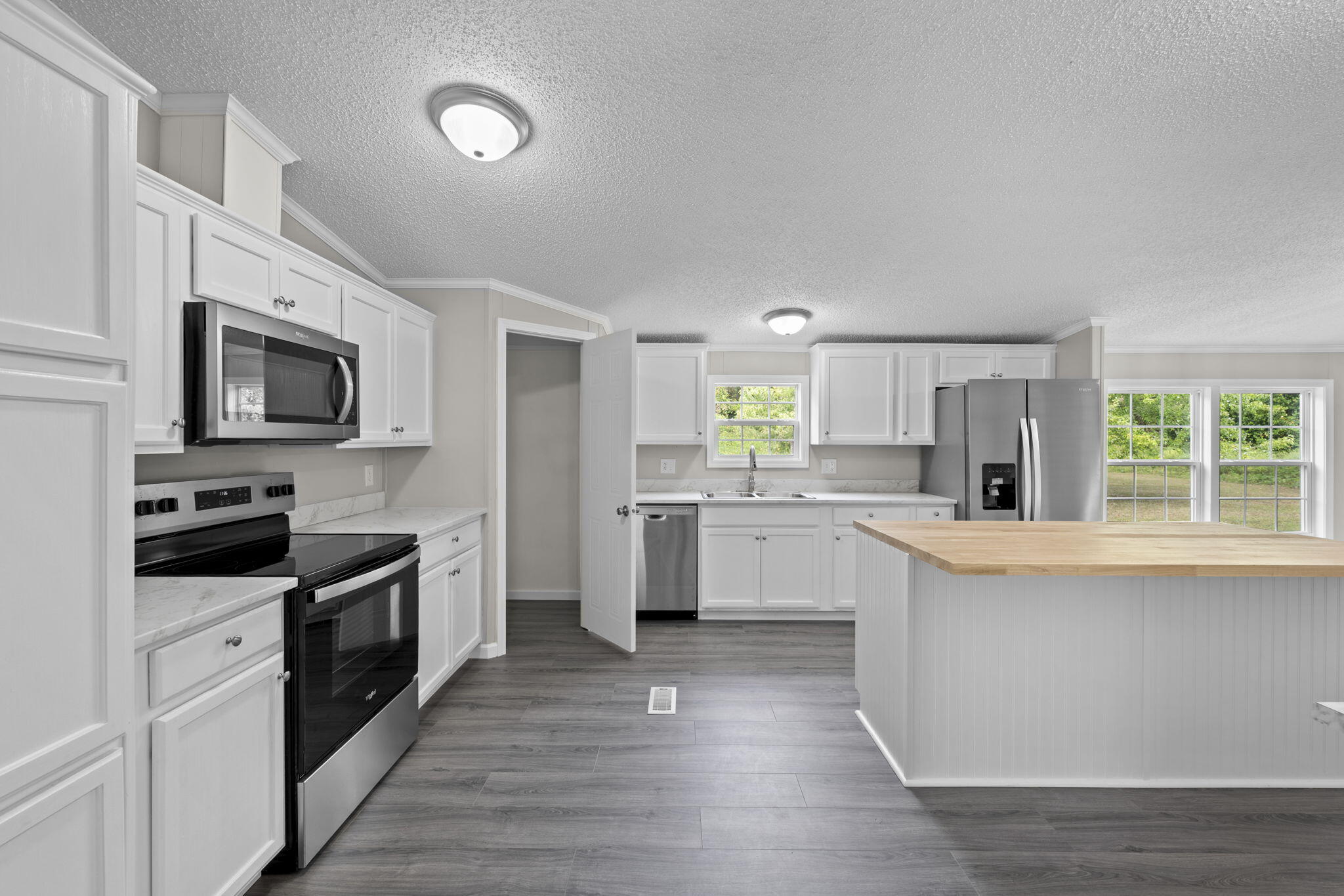 258 Rodeo Drive Eutawville, SC 29048 - Photo 30 of 57 30-web-or-mls-DSC_4099