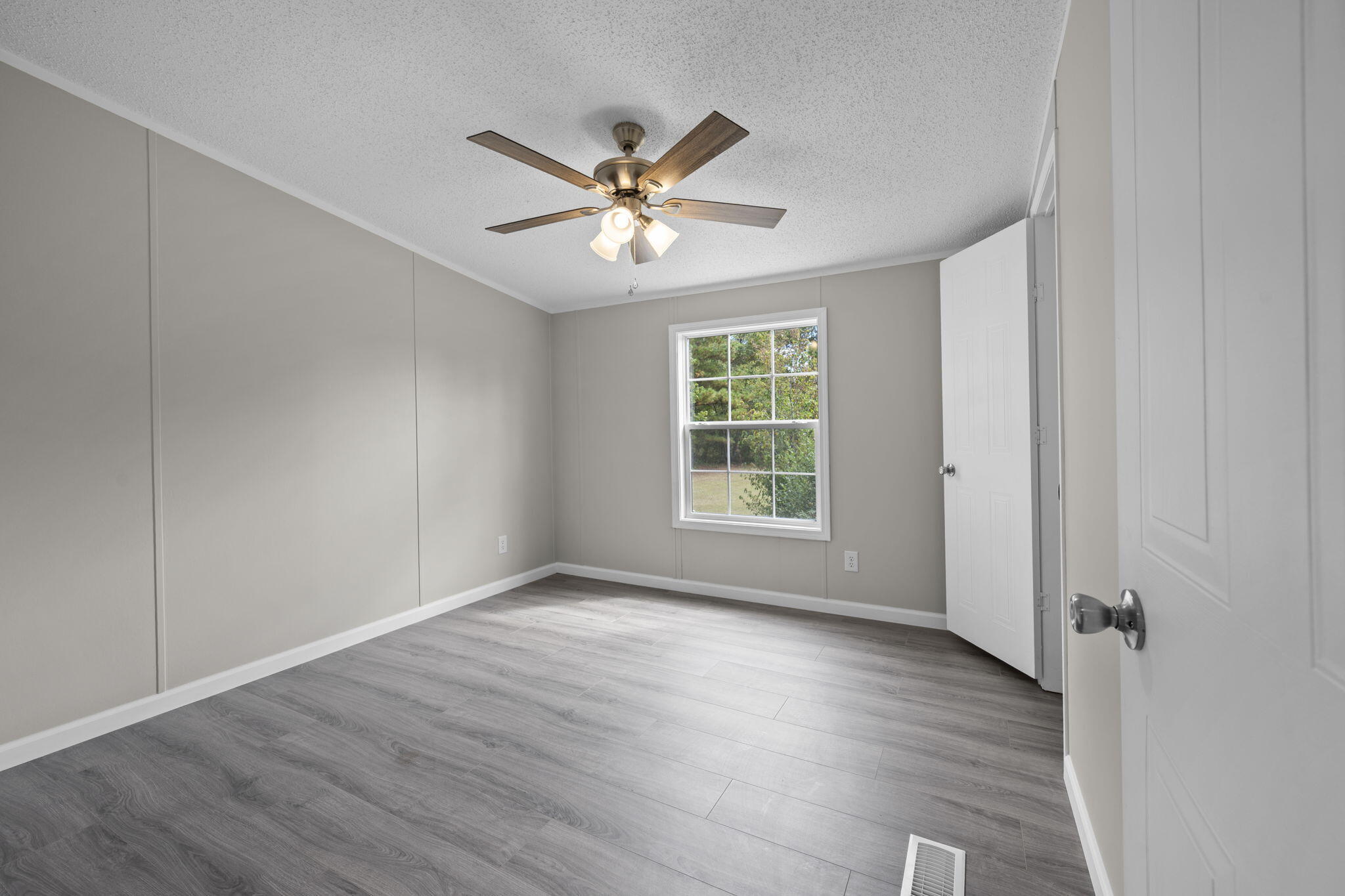 258 Rodeo Drive Eutawville, SC 29048 - Photo 39 of 57 39-web-or-mls-DSC_4168