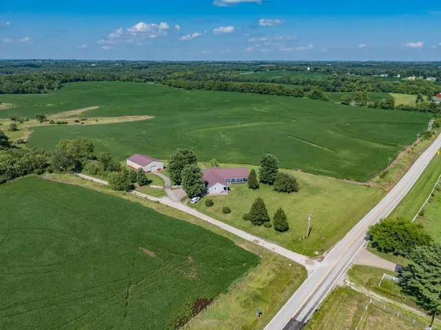$550,000 | 5990 Z Highway, Edgerton, MO 64444