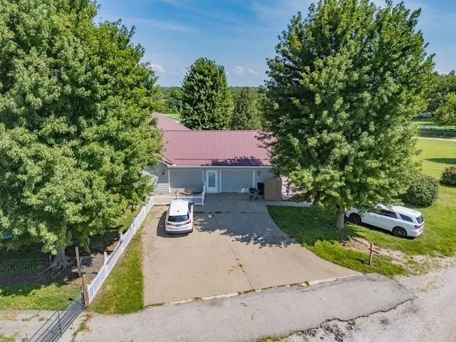 $550,000 | 5990 Z Highway, Edgerton, MO 64444