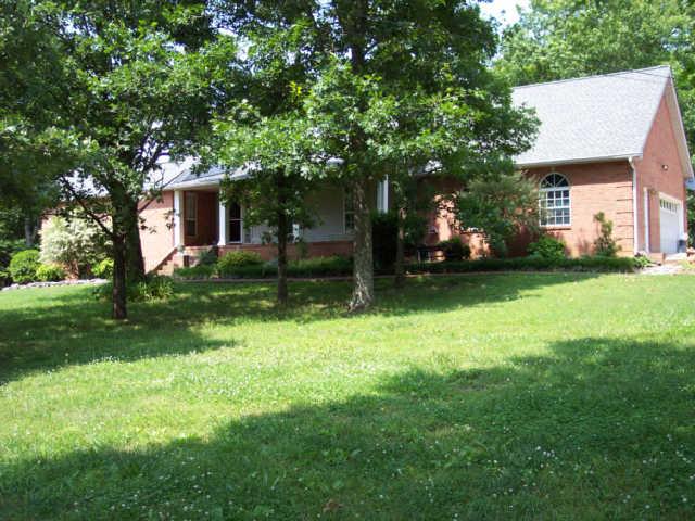 112 Lakeshore Road Mount Juliet, TN 37122 - Photo 1 of 19 Front view with a large front porch.