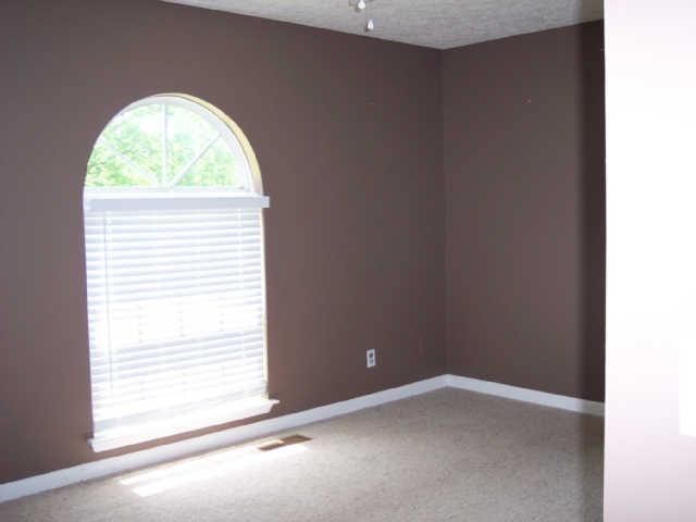 112 Lakeshore Road Mount Juliet, TN 37122 - Photo 13 of 19 2nd bedroom with shelves